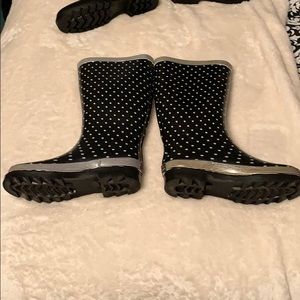 Rain boots
